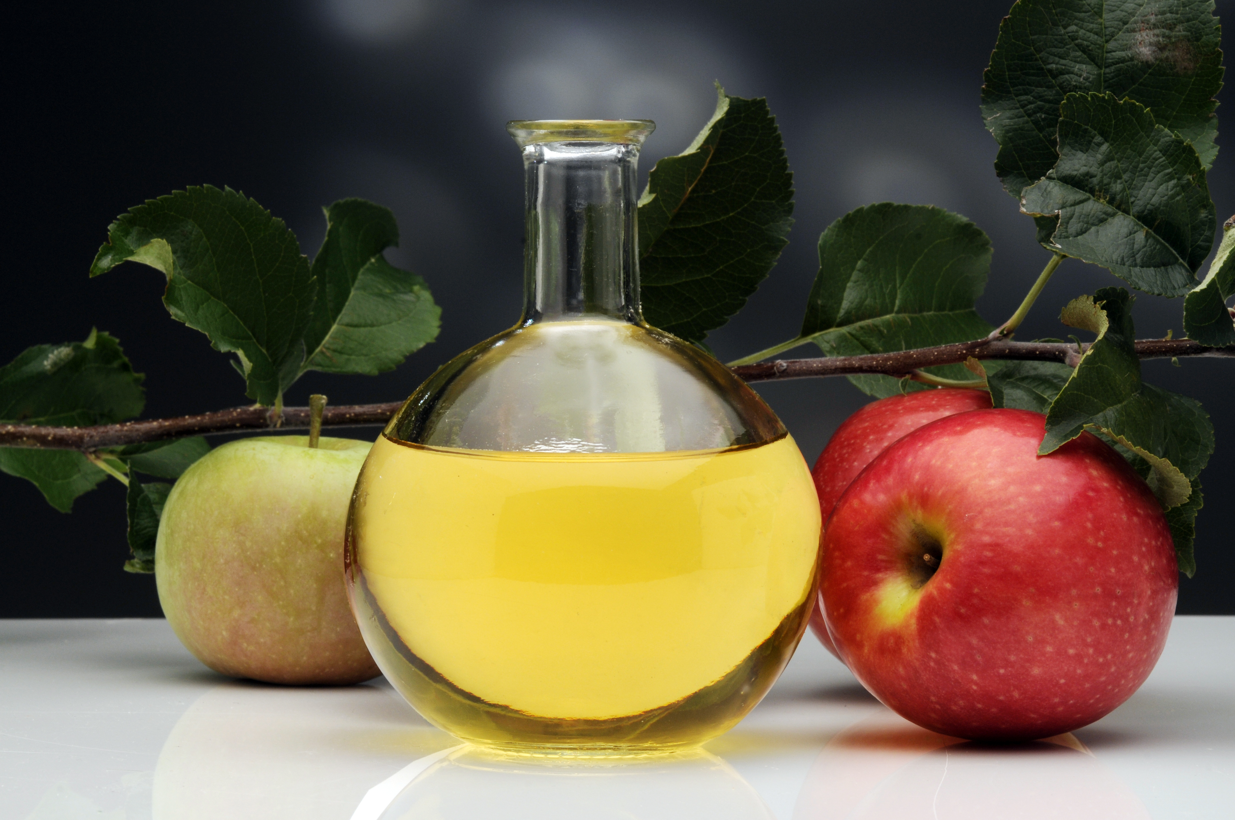 Can Apple Cider Vinegar Help Your Skin & Hair?