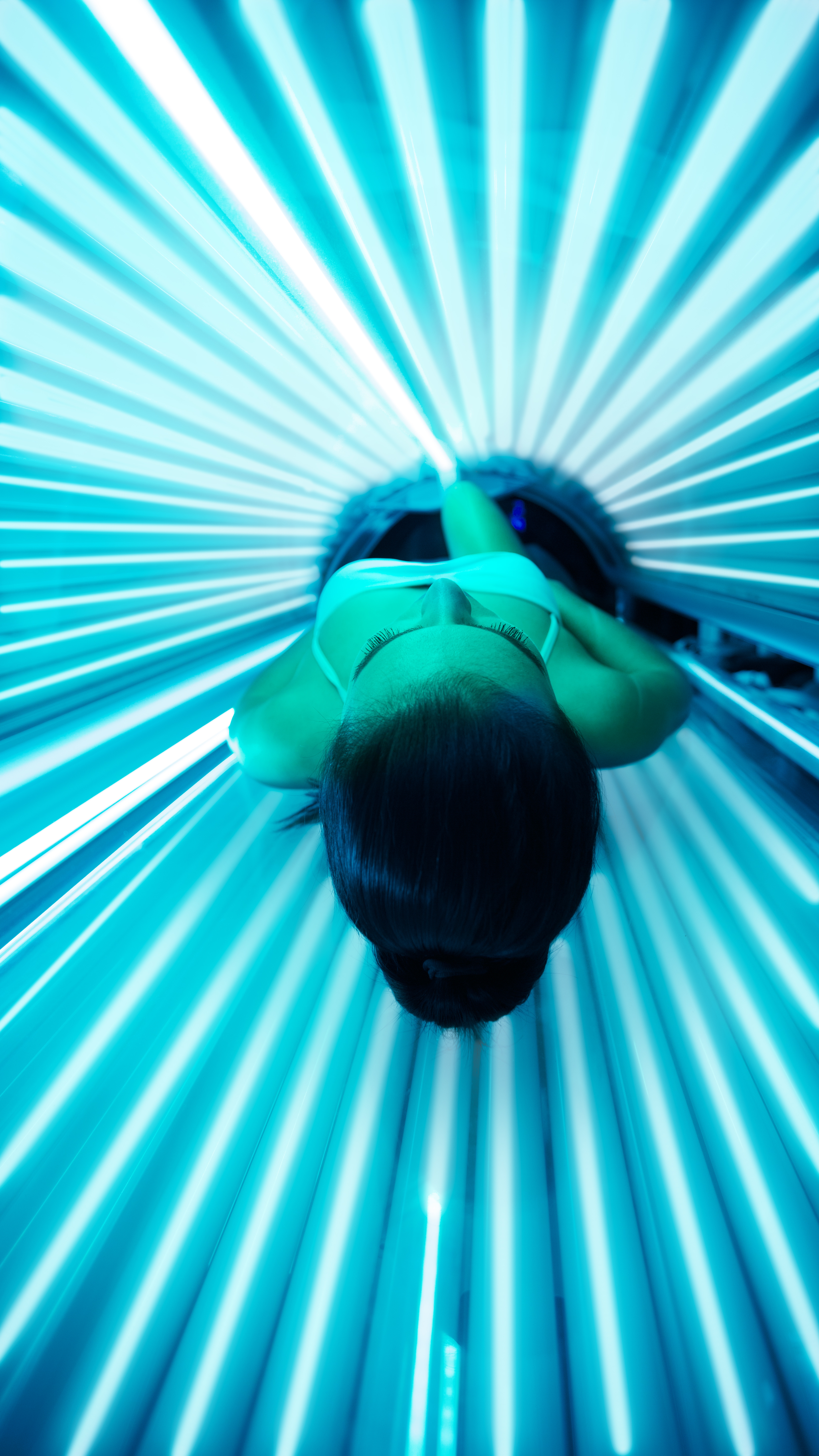 3 Tips for Talking to Your Teen About Tanning and Sun Protection