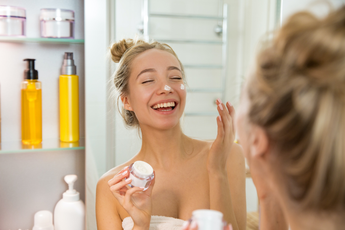 3 Tips To Get Your Teen To Use Sunscreen!